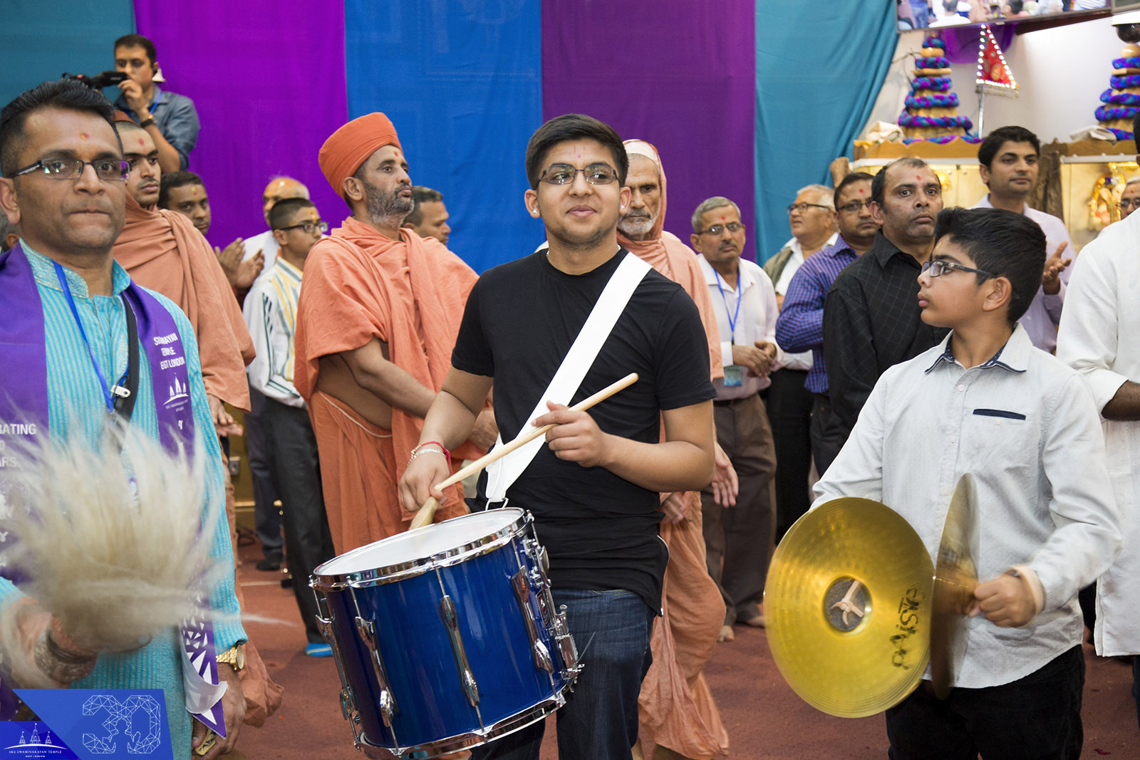 153  - ©1987-2017 SKS Swaminarayan Temple East London